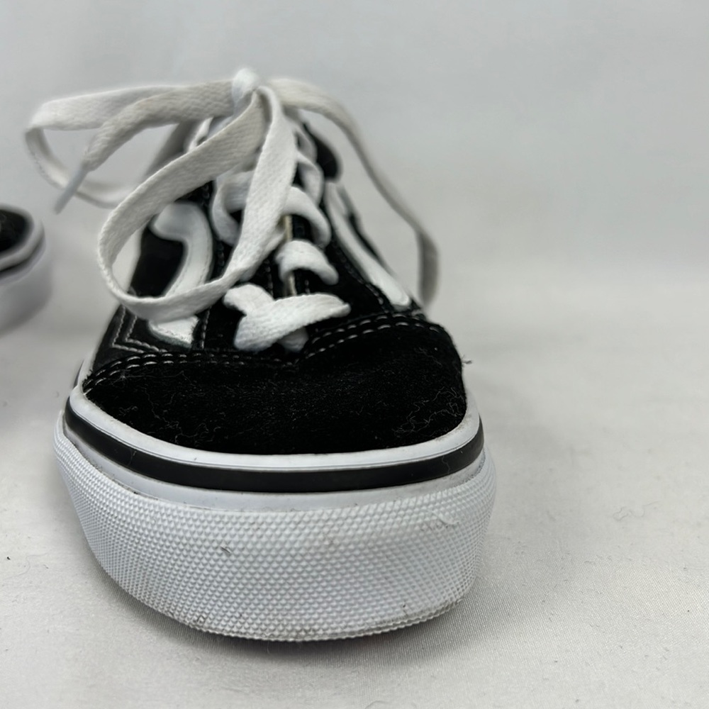 Old skool Vans sneakers, black and white, size 1 kids - Picture 11 of 16